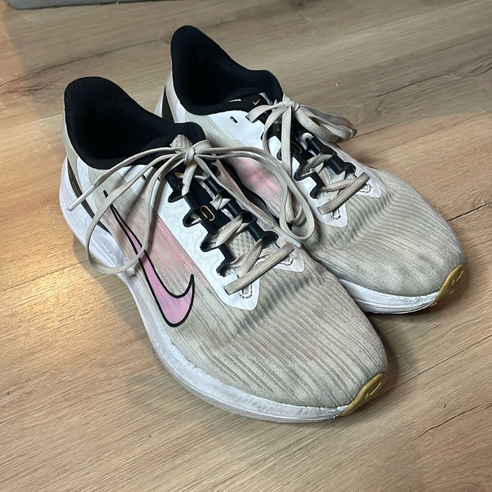 Nike Women's Air Winflo 9 'White Pink Spell' Running Shoes Size 8.5. Good tread! - Picture 1 of 8